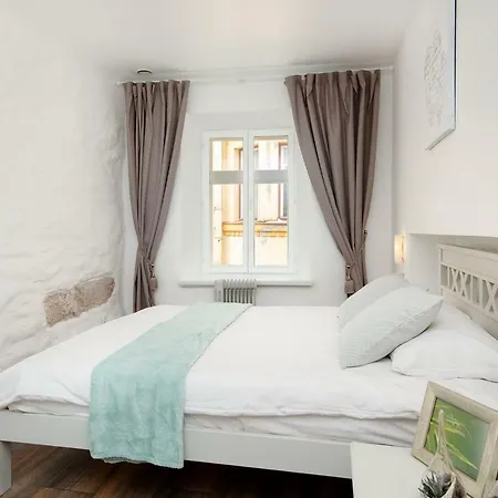 Blacksmith Old Town Apartments Tallinn Exterior photo